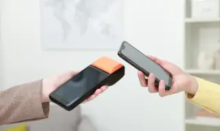 Плащанията със смартфона са най-сигурни