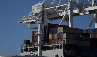 Митата на Тръмп удариха лошо САЩ