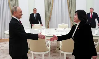 Путин уверява Ким Чен-ун, че отношенията с Русия „вървят по план“