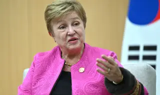 Кристалина Георгиева пристигна в Украйна, ще се срещне със Зеленски