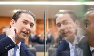 Свалиха имунитета на бившия австрийски канцлер