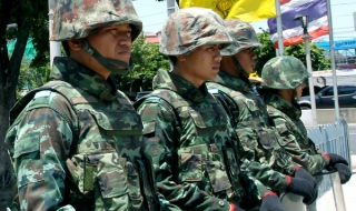 Военните поеха властта в Тайланд