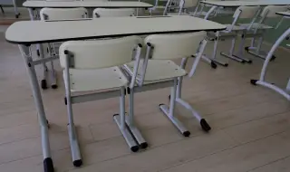 ДАЗД наложи вето на снимането в училищните тоалетни