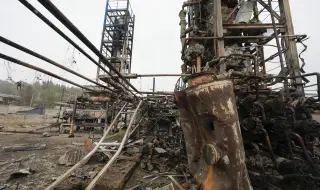Drone attack on Volgograd causes fire at oil refinery, damages residential area 