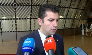 Петков от Брюксел: Решението за РСМ трябва да се вземе от българския парламент. Държа си на думата 