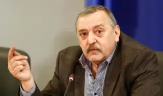 Проф. Тодор Кантарджиев: Първият случай на грип ще бъде през ноември, пикът – през февруари