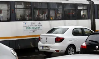 Безплатно паркиране и дюнери в училищата: какво обещават преди кметските избори в Букурещ