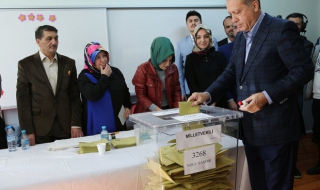 Ердоган с мнозинство в Турция