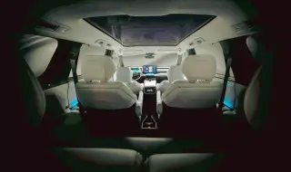 Появиха се първи интериорни снимки на новата голяма Toyota