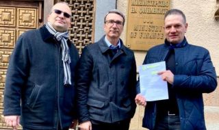 Трайчо Трайков подкрепи Групата за натиск в битката им срещу картела при горивата