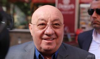 Проданов: Всеки, който получи 43 млн. лв. за една дупка, ще харесва правителството