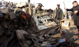 Бомба удари пазар в Пакистан