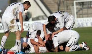 Славия живна и разкъса Ботев Пд за Купата