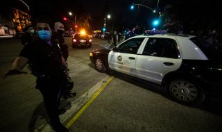 Полицаи застреляха мъж в Лос Анджелис