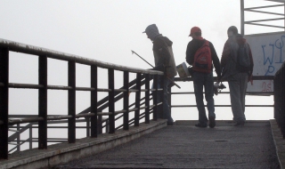 Пристанище Варна затворено заради силен вятър