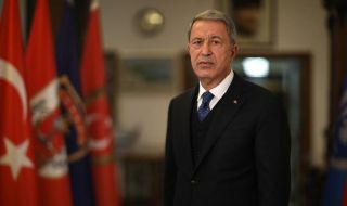 Турският министър на отбраната Хулуси Акар: Турция се надява, че Швеция ще изпълни обещанията си
