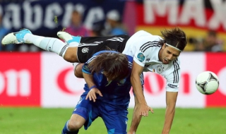 Германия изпапка "елините" и е на 1/2-финал на Евро 2012