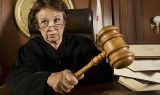 Басня: Как се спира злото?