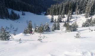 Откриха тялото на изчезналия преди месеци сноубордист в Рила