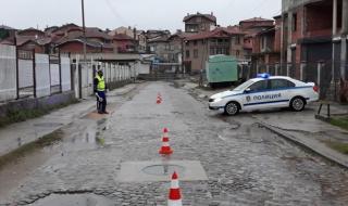 Полицейска блокада в Пещера заради заразата