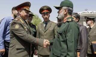 Шойгу: Отношенията между Русия и Иран се развиват на ново равнище