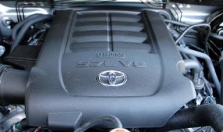 Toyota патентова нов V8