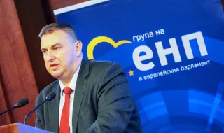 Eмил Радев: Илияна Йотова има качества на обединител на нацията