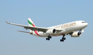 Гърция нареди на самолет на Emirates да се върне на летището. По нареждане на САЩ