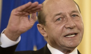 Траян Бъсеску иска референдум за обединяването на Румъния с Молдова