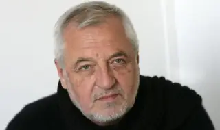 Д-р Любомир Канов: Нещата са на примитивно ниво! Политиците ни унижават българите!