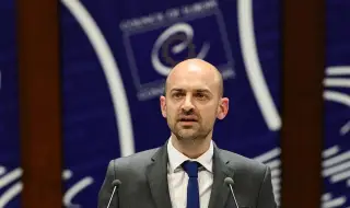 Франция: Няма да има облекчаване на санкциите срещу Иран при блокиран Ормузки проток