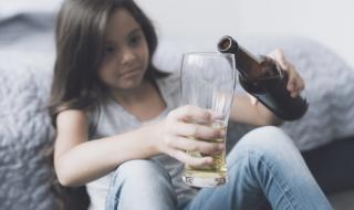 11-годишна се бори за живота си след отравяне с алкохол в Благоевград