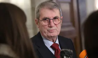 Христо Хинков: След ротацията няма да съм здравен министър. Не усещам подкрепа от групата, която ме издигна  