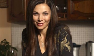 Юлияна Дончева напира за Велико Търново