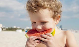 Как да се храним здравословно на плажа