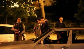 Френските власти арестуваха три терористки