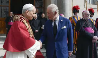 За пръв път от 500 години: Кралят и папата се молиха заедно в Сикстинската капела (СНИМКИ)