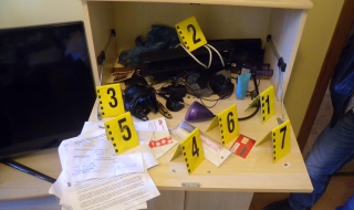 Разбиха група, правила фалшиви документи