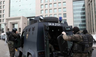 52 -ма арестувани в Истанбул за незаконна търговия