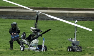 Пилотът на хеликоптера, който кацна в Капитолия настоява за спешни реформи