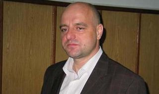 Прокуратурата не протестира отказа на съда да задържи пернишкия прокурор Бисер Михайлов