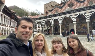 Кирил Петков отправи послание за Великден от Рилския манастир