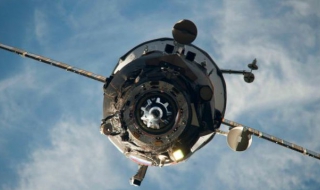 Космическият кораб "Прогрес" изгоря над Тихия океан