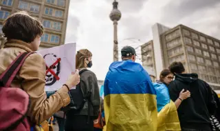 Само 20% от украинците в Германия работят. Защо?