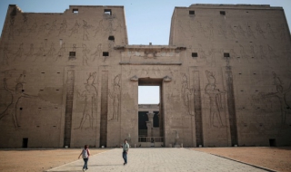 В Египет откриха статуя на фараон на 4400 години