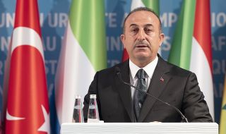 Чавушоглу: Турция е готова да води преговори с Армения на всякакви платформи