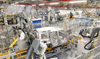 Jaguar Land Rover възстановява производството си