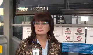 Ученици биха, скубаха и драха контрольорка в рейса