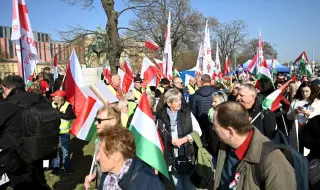 Anti-war "Peace March" takes place in Budapest. 