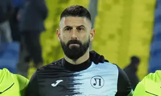 Димитър Илиев отново тренира с топка след дълга пауза